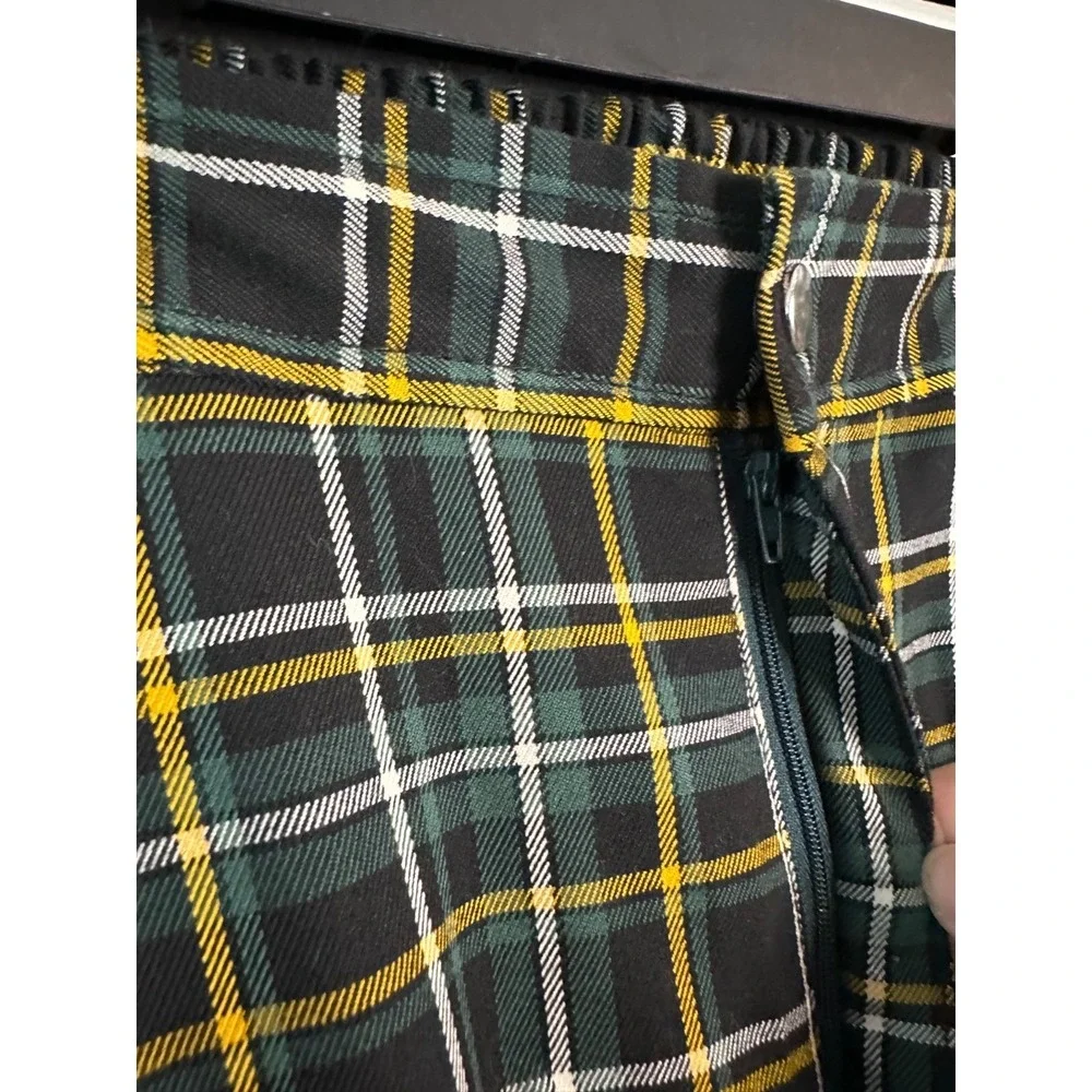 NWT Hot Topic Almost Famous Size XXL Green Plaid Joggers Pants Elastic Waist